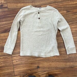 The Children’s Place Toddler Henley Button Long Sleeve Shirt - Sz 4T, Cream